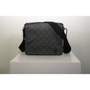 Louis Vuitton District PM Messenger Bag Eclipse